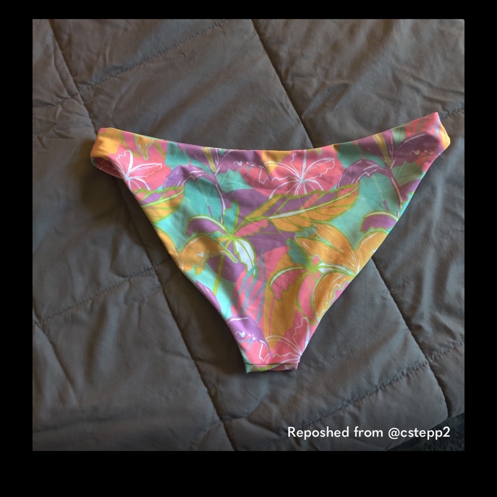 Skatie Bikini in "Palm Springs" size L (Cheryl Bottom)